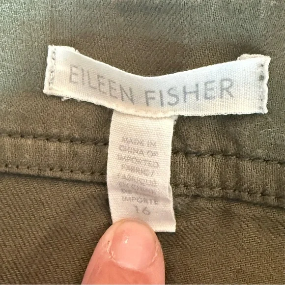 EILEEN FISHER Organic Cotton Utility Shorts — Size 16, Olive Green - Picture 3 of 5